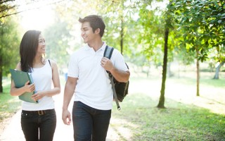 富士康招聘要求大学四年不知道如何提升自己，可以从这几个方面努力